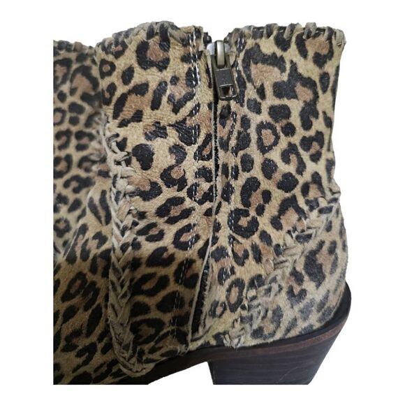 VERY VOLATILE LOS ANGELES Leopard Print Zip Ankle Leather Booties - Size 7 1/2 - Picture 6 of 9